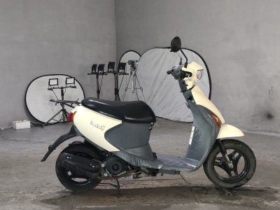 Suzuki LETS4