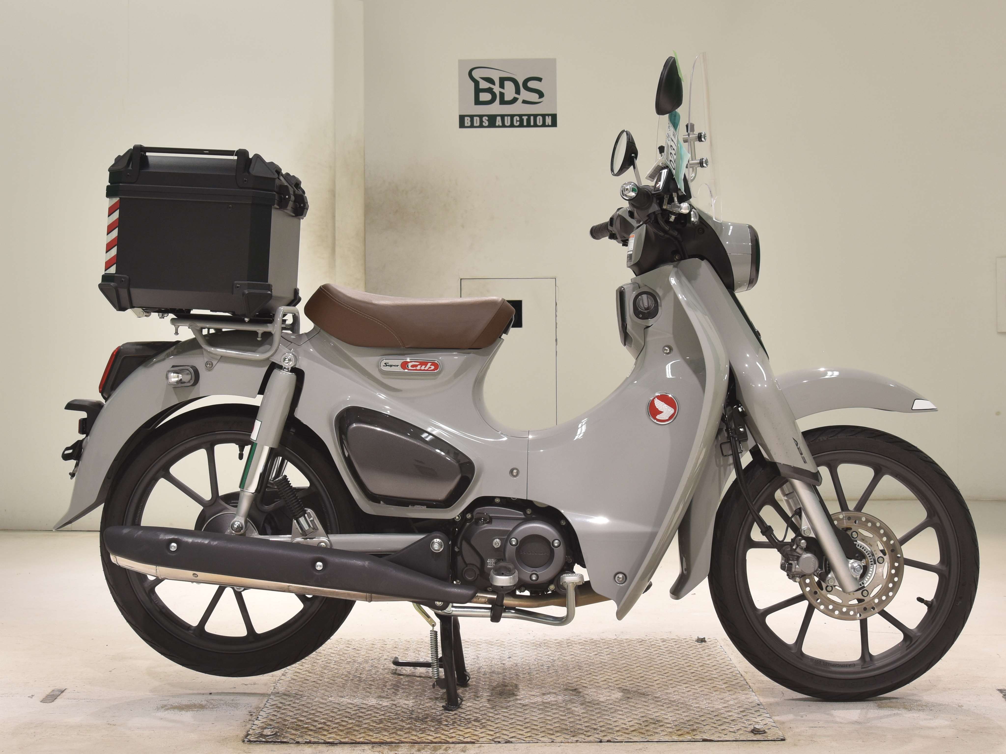 Honda C125-2