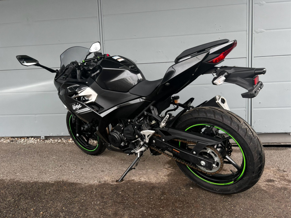 Kawasaki NINJA250 — фото 4