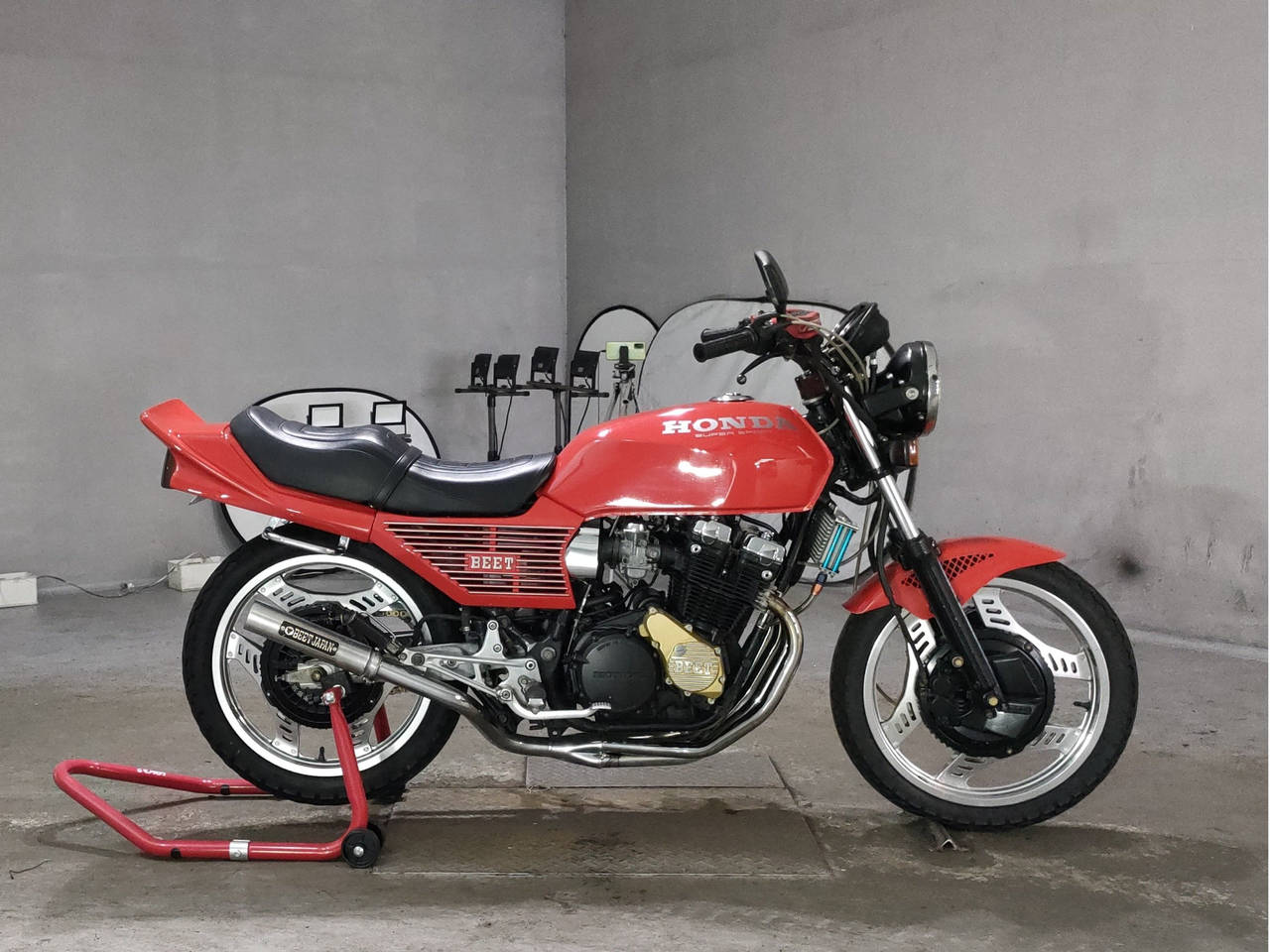 Honda CBX550F