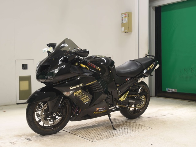 Kawasaki ZZ-R1400 — фото 4