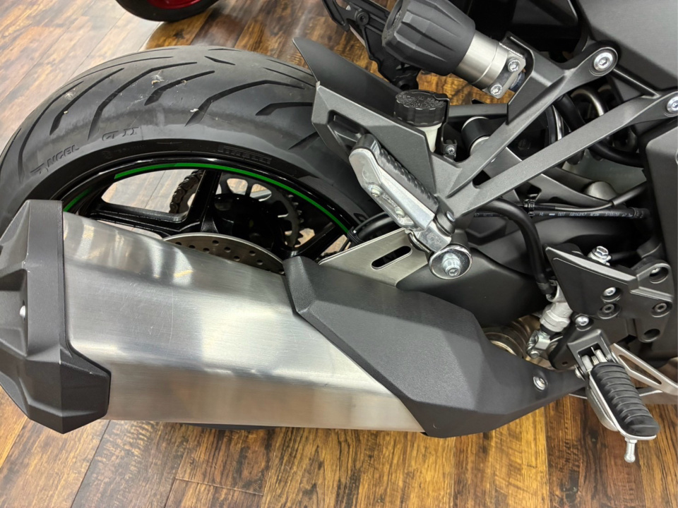 Kawasaki NINJA1000SX — фото 4