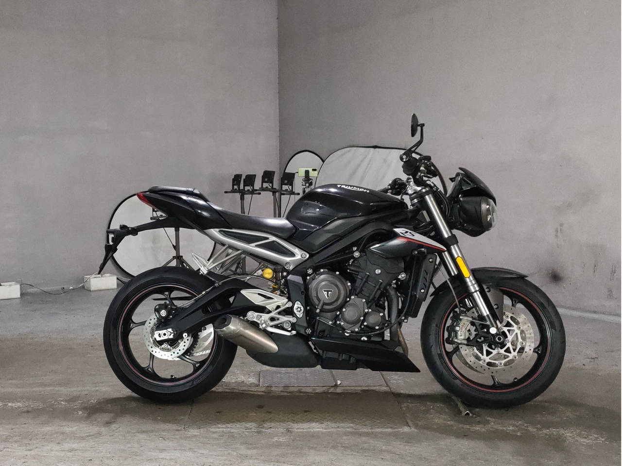 Triumph STREET TRIPLE RS, zdjęcie 1