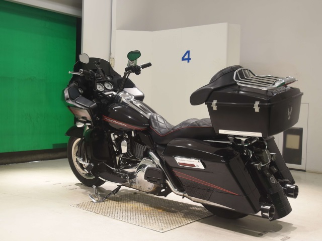 HD ROAD GLIDE FLTR1580 — фото 6