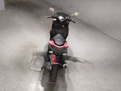 Yamaha NVX125 — фото 6