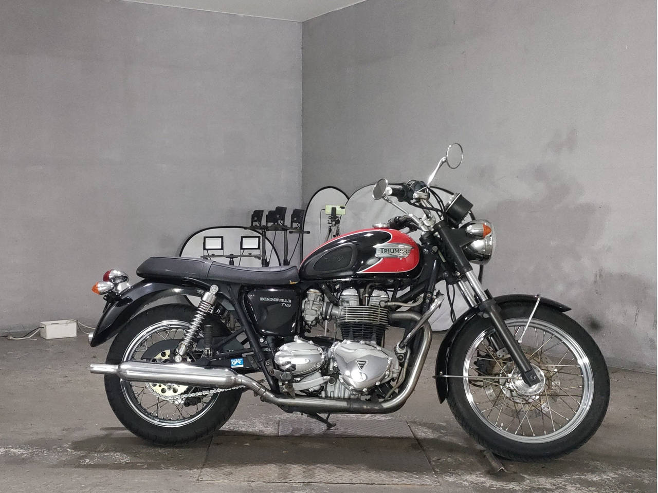 Triumph T100 BONNEVILLE, zdjęcie 1
