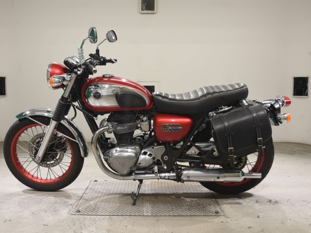 Kawasaki W800 — фото 2