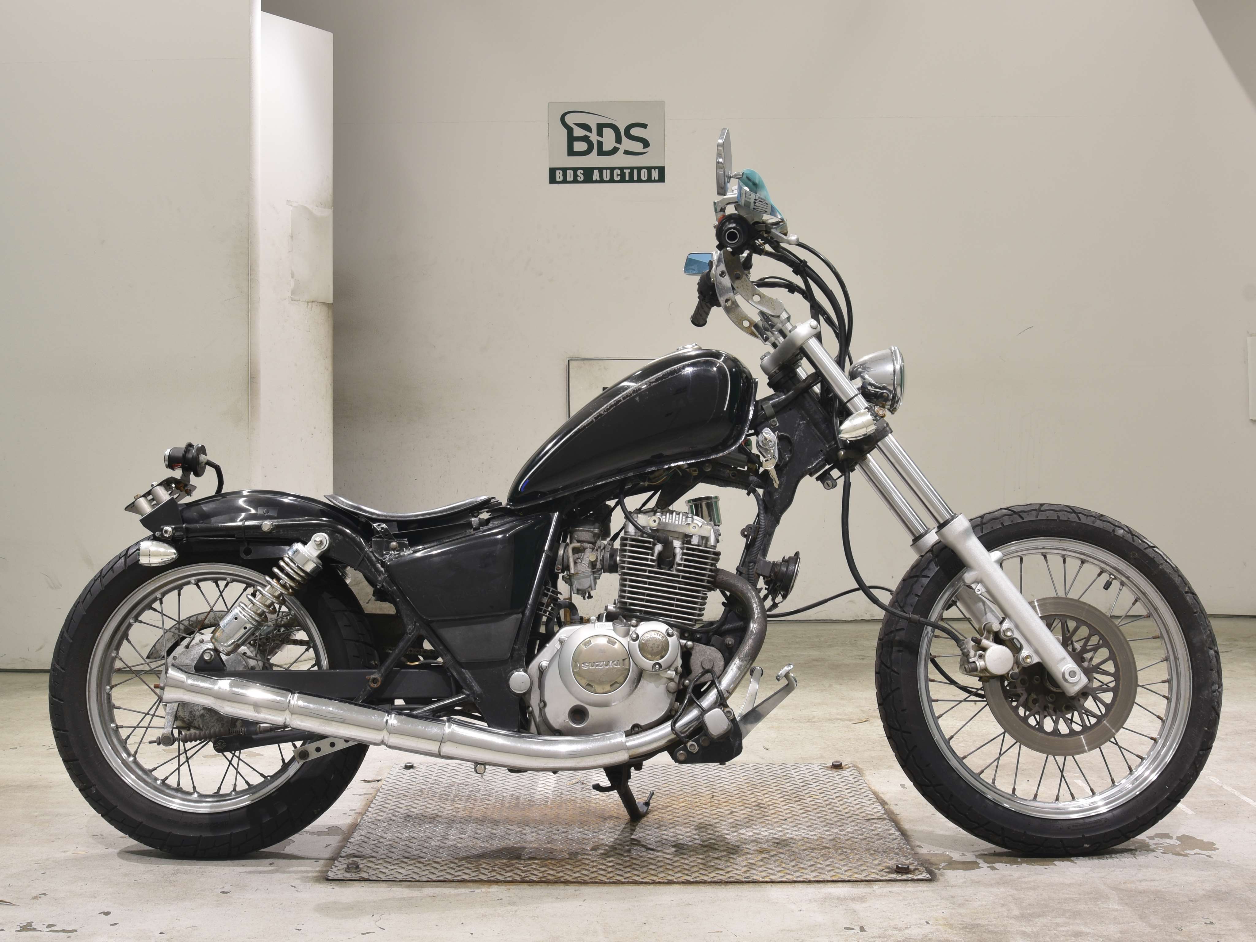 Suzuki GZ125HS