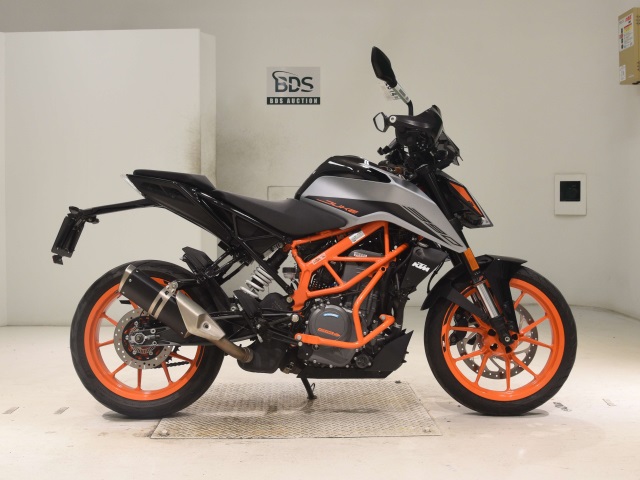 KTM 390 DUKE