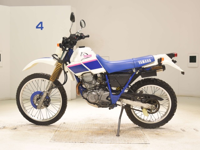 Yamaha SEROW XT225 — фото 2