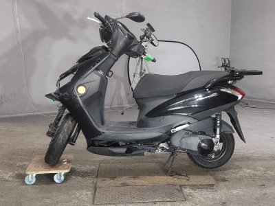 Yamaha AXIS125Z — фото 2