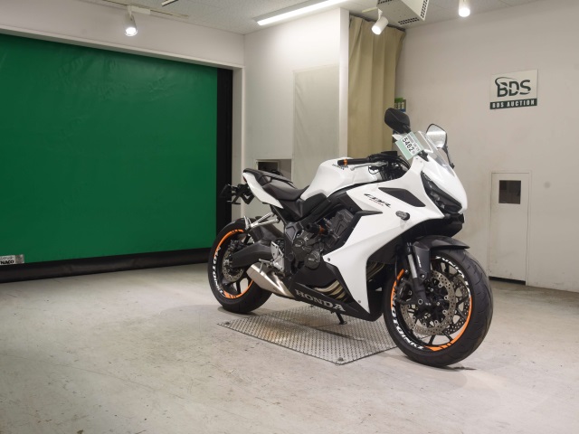 Honda CBR650R — фото 3