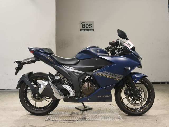 Suzuki GIXXER SF250
