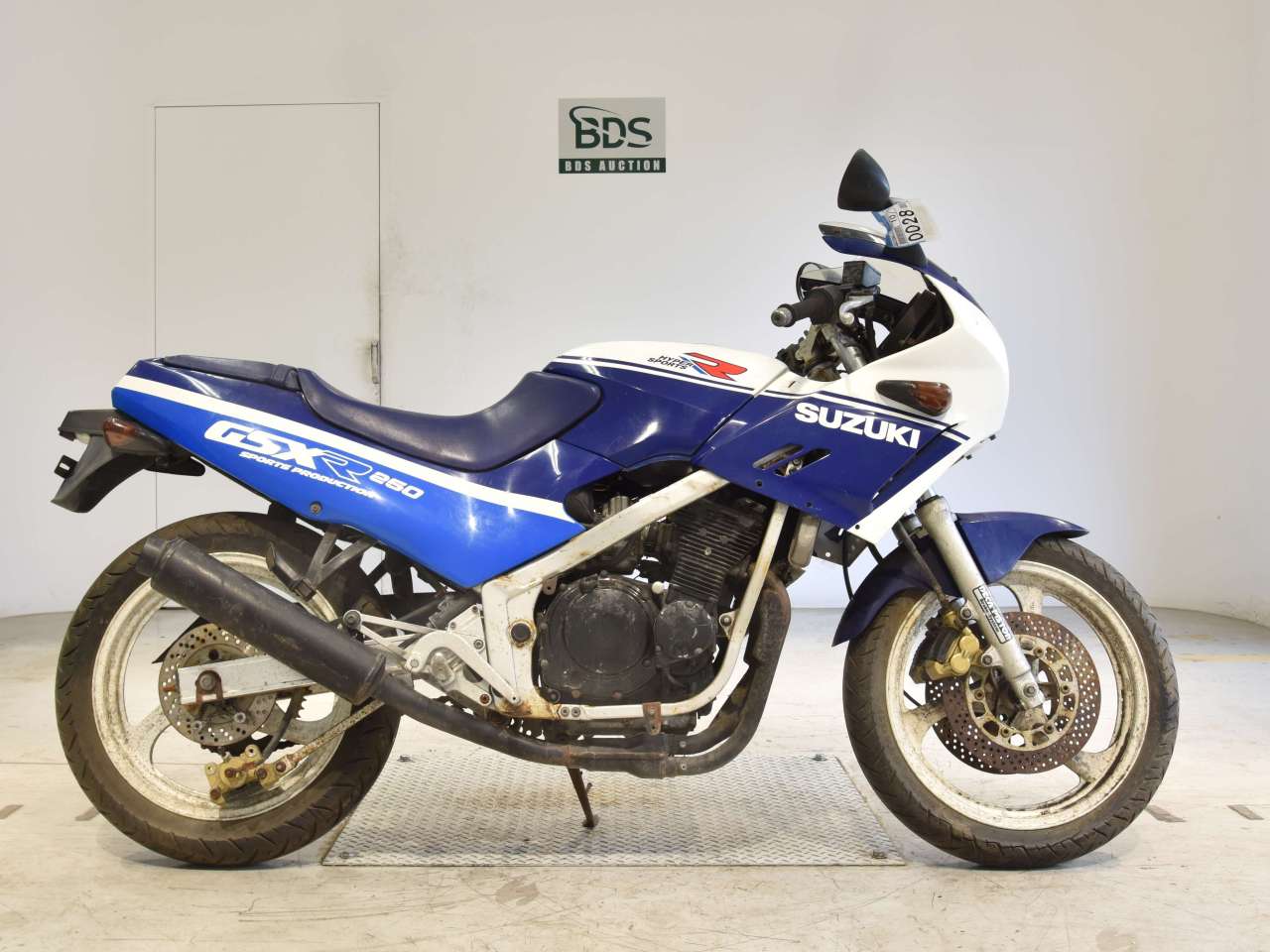 スズキ GSXR250 GJ72A サービスガイド 196 スズキ GSX-R250 GJ72A 