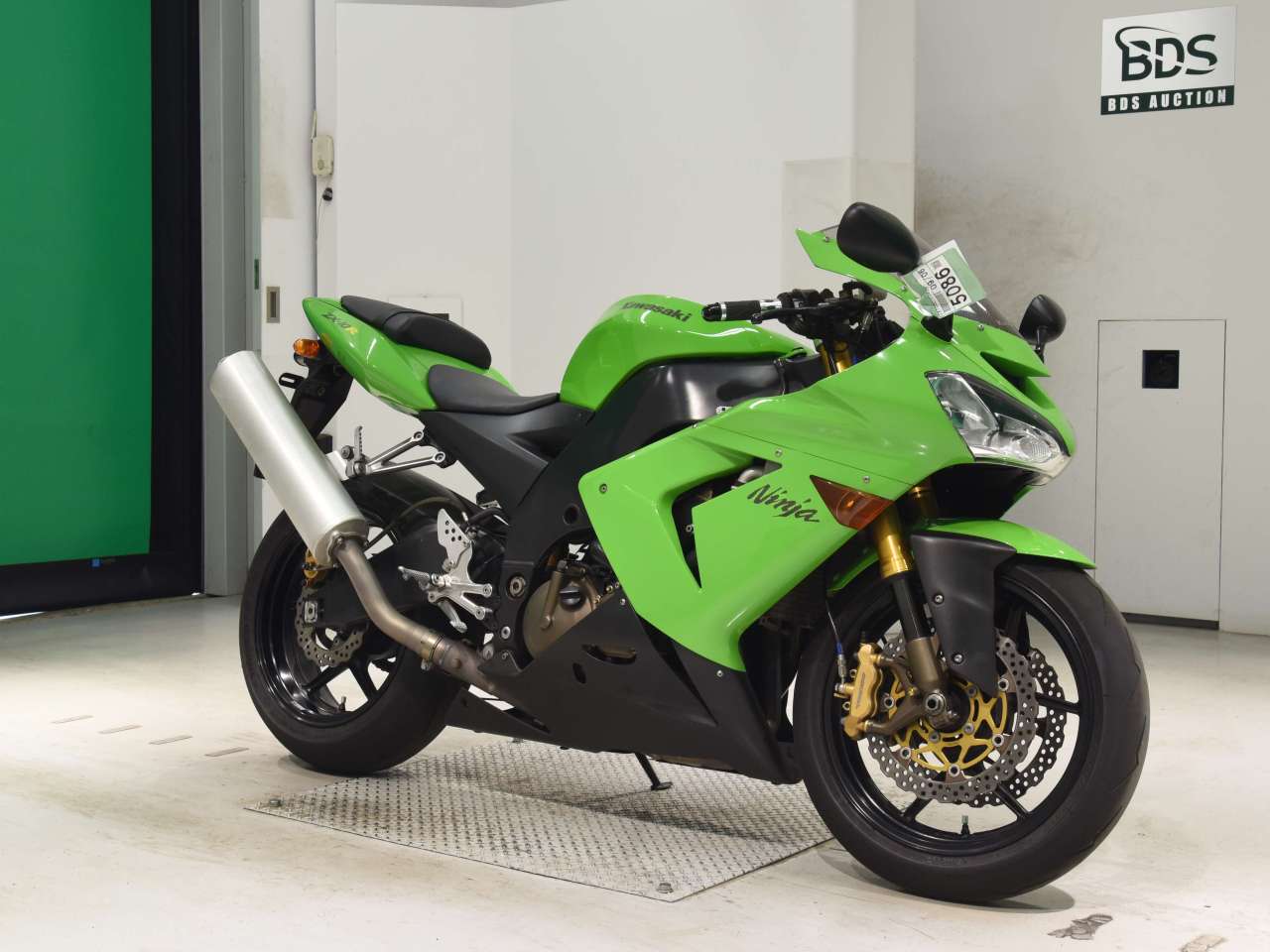 5086] Kawasaki NINJA ZX-10R - ZXT00C-012401