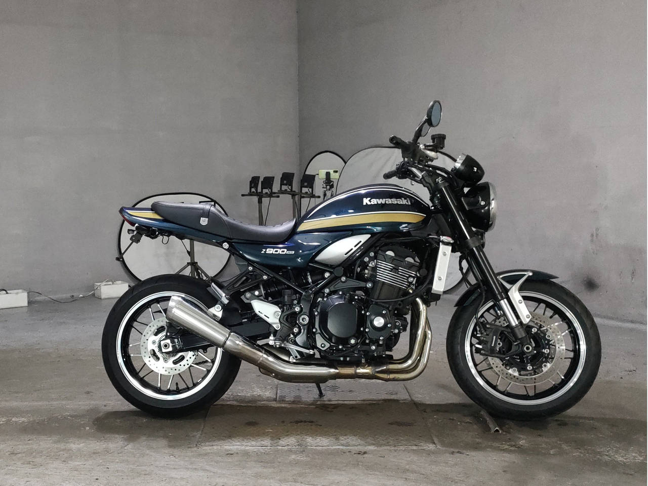Kawasaki Z900RS