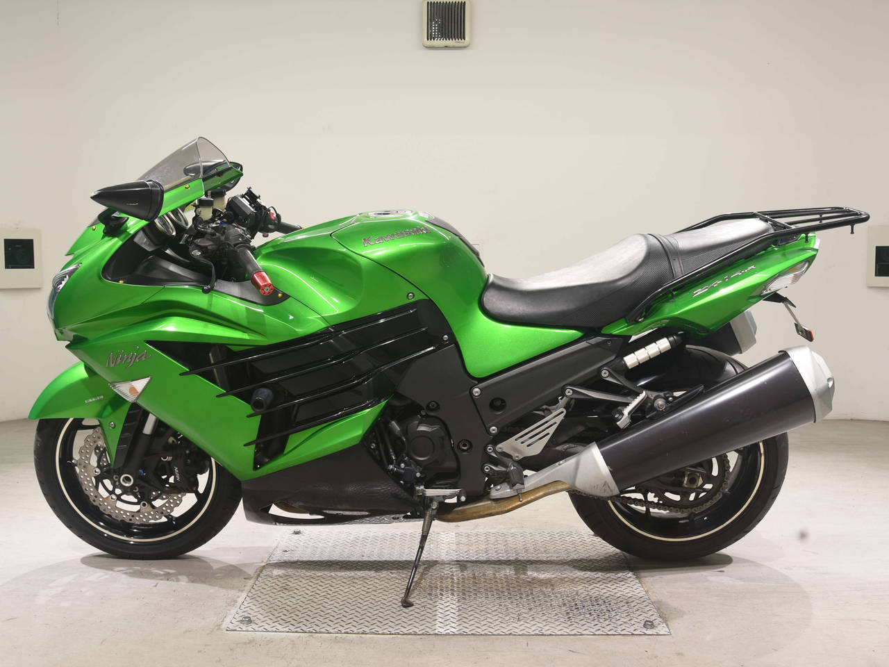5031] Kawasaki NINJA ZX-14R - JKBZXT40EEA005922