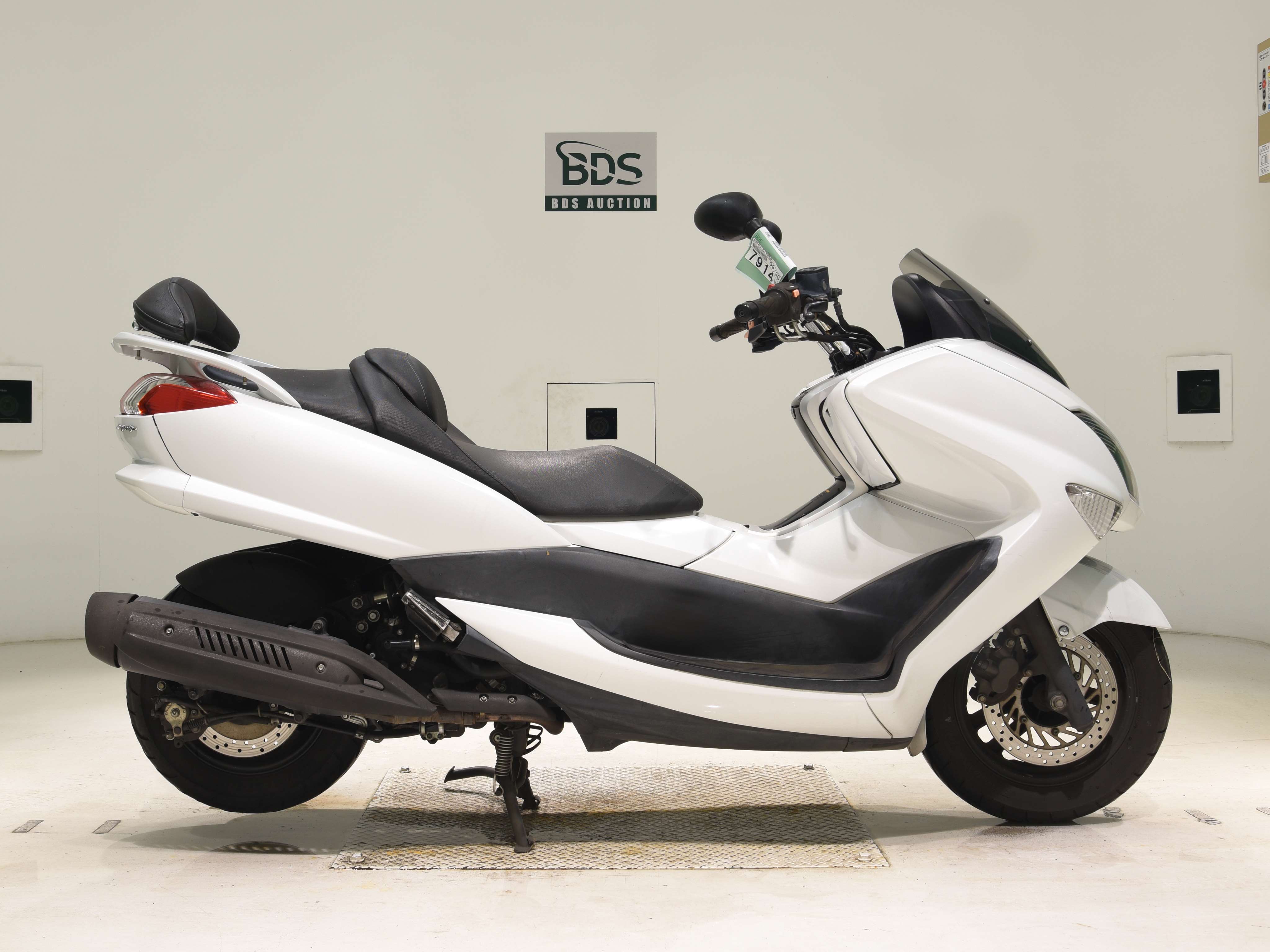 Yamaha MAJESTY250