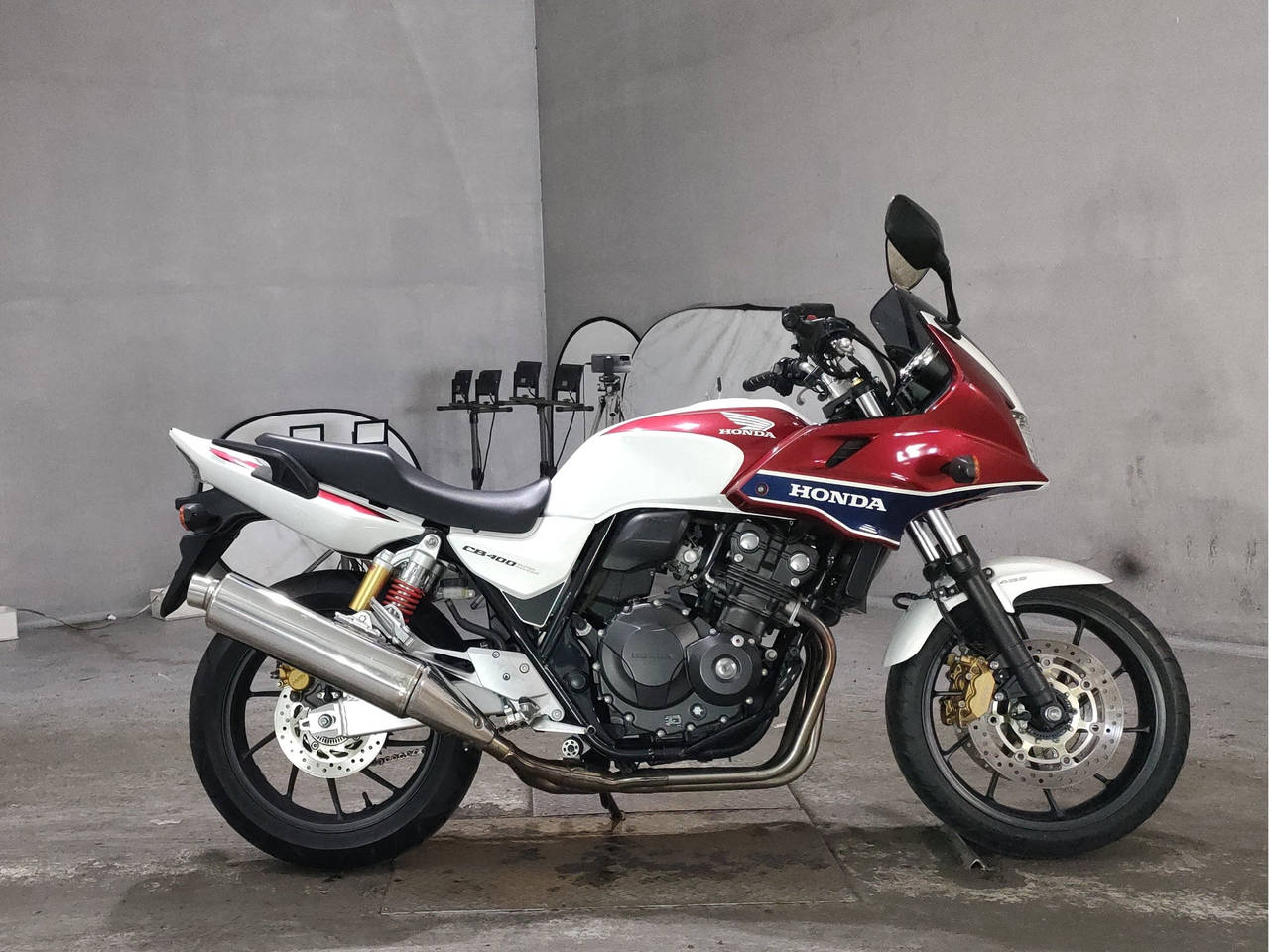 Honda CB400SF BOLDOR