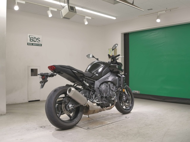 Yamaha MT-10 — фото 5
