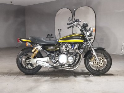 Kawasaki Z900