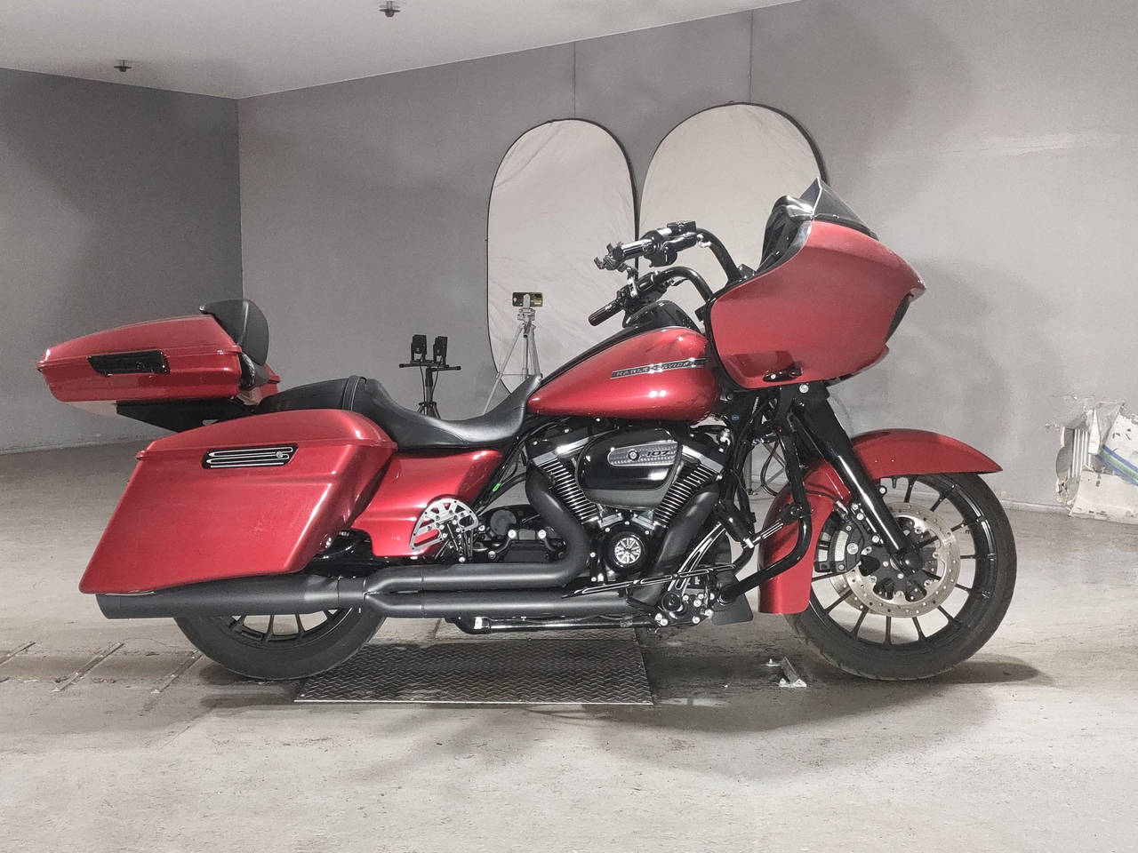HD ROAD GLIDE FLTRXS1750, zdjęcie 1