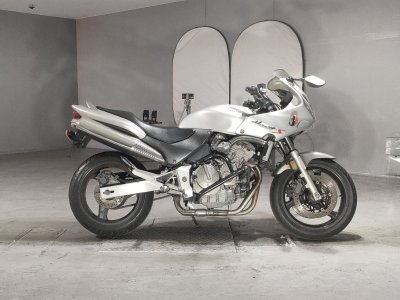 Honda HORNET 600