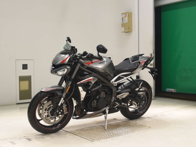 Triumph STREET TRIPLE RS — фото 4