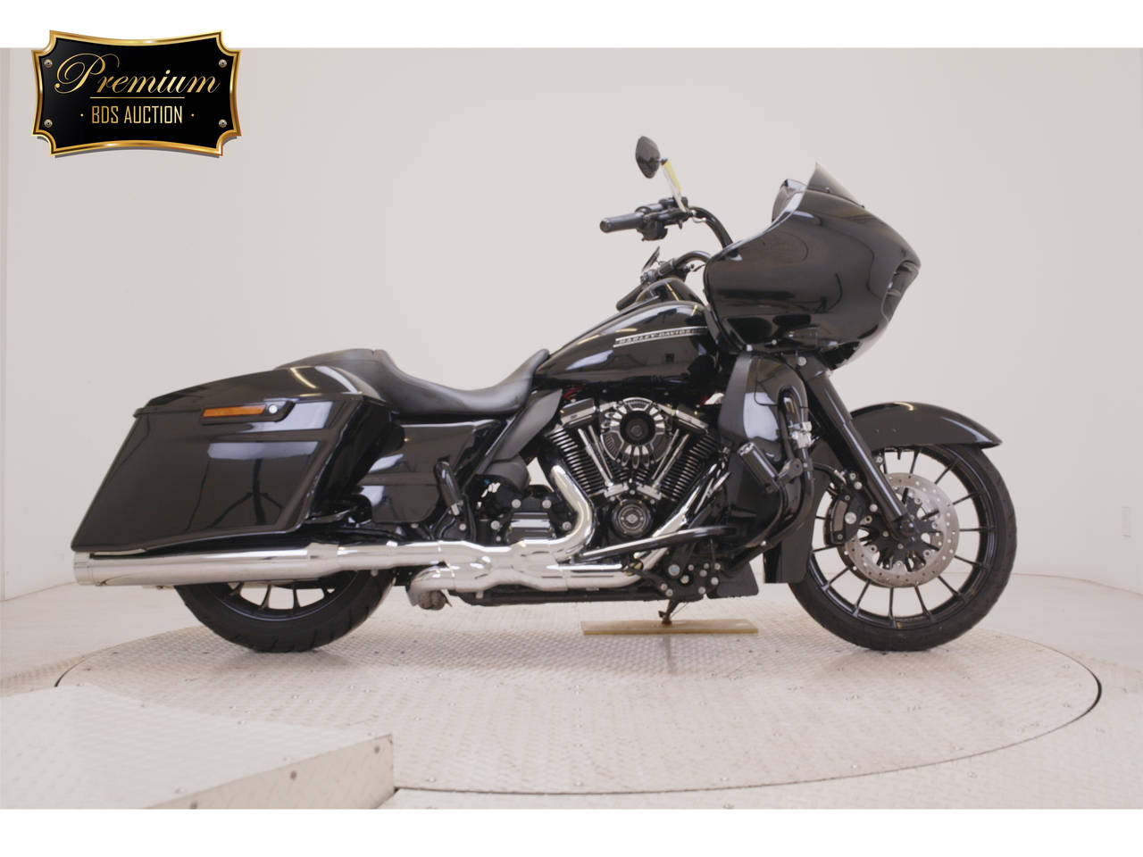HD ROAD GLIDE FLTRXS1750