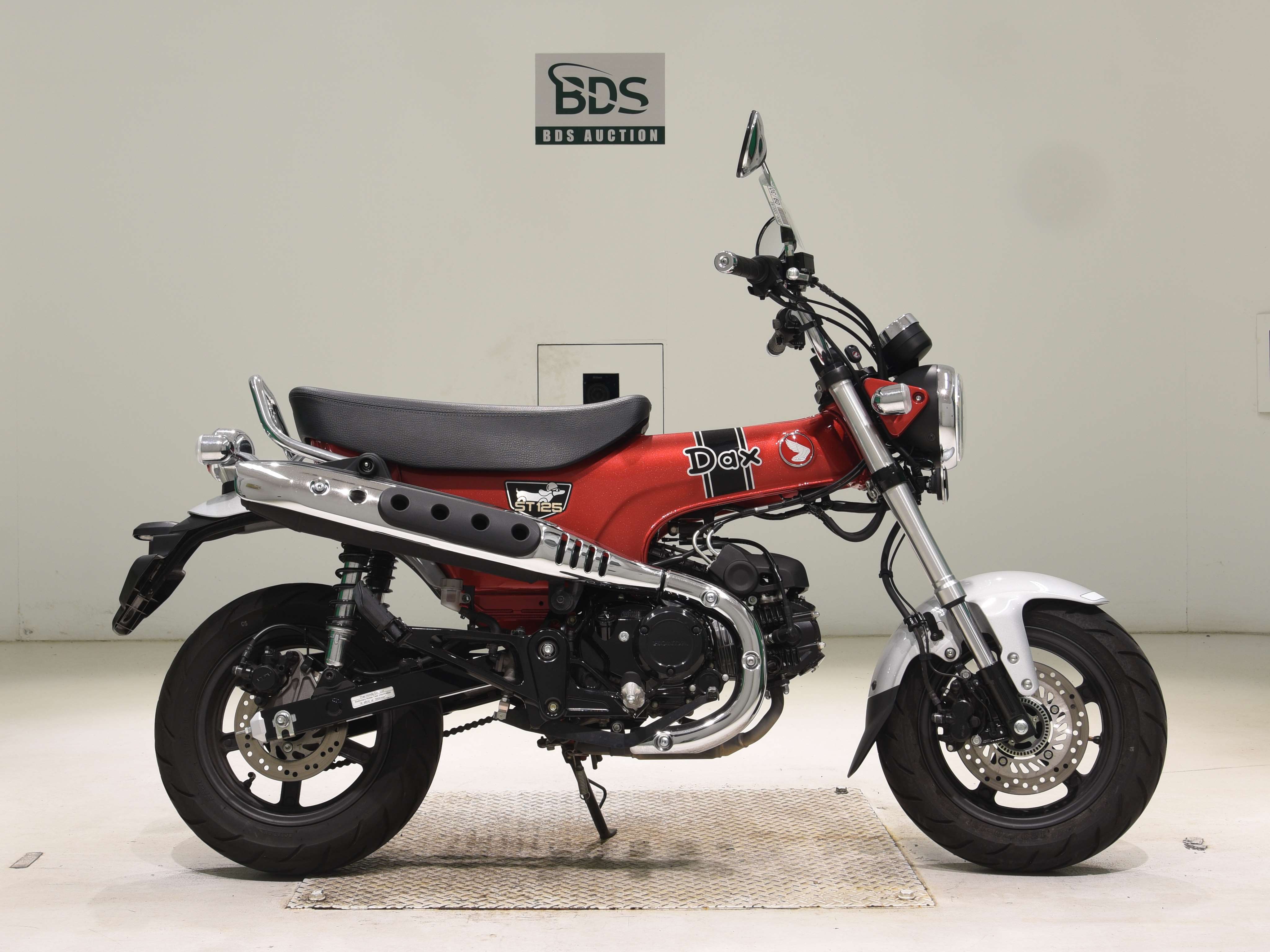 Honda DAX125