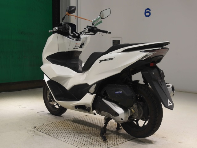 Honda PCX125 — фото 6