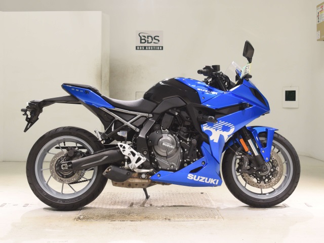 Suzuki GSX-8R