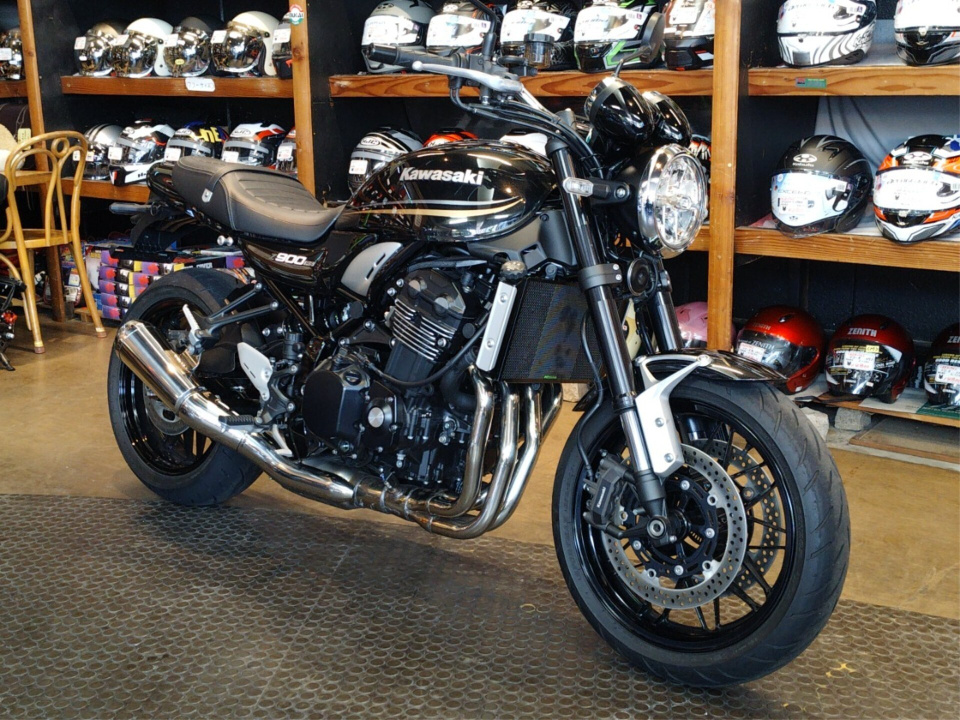 Kawasaki Z900RS