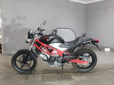 Honda VTR250 — фото 2