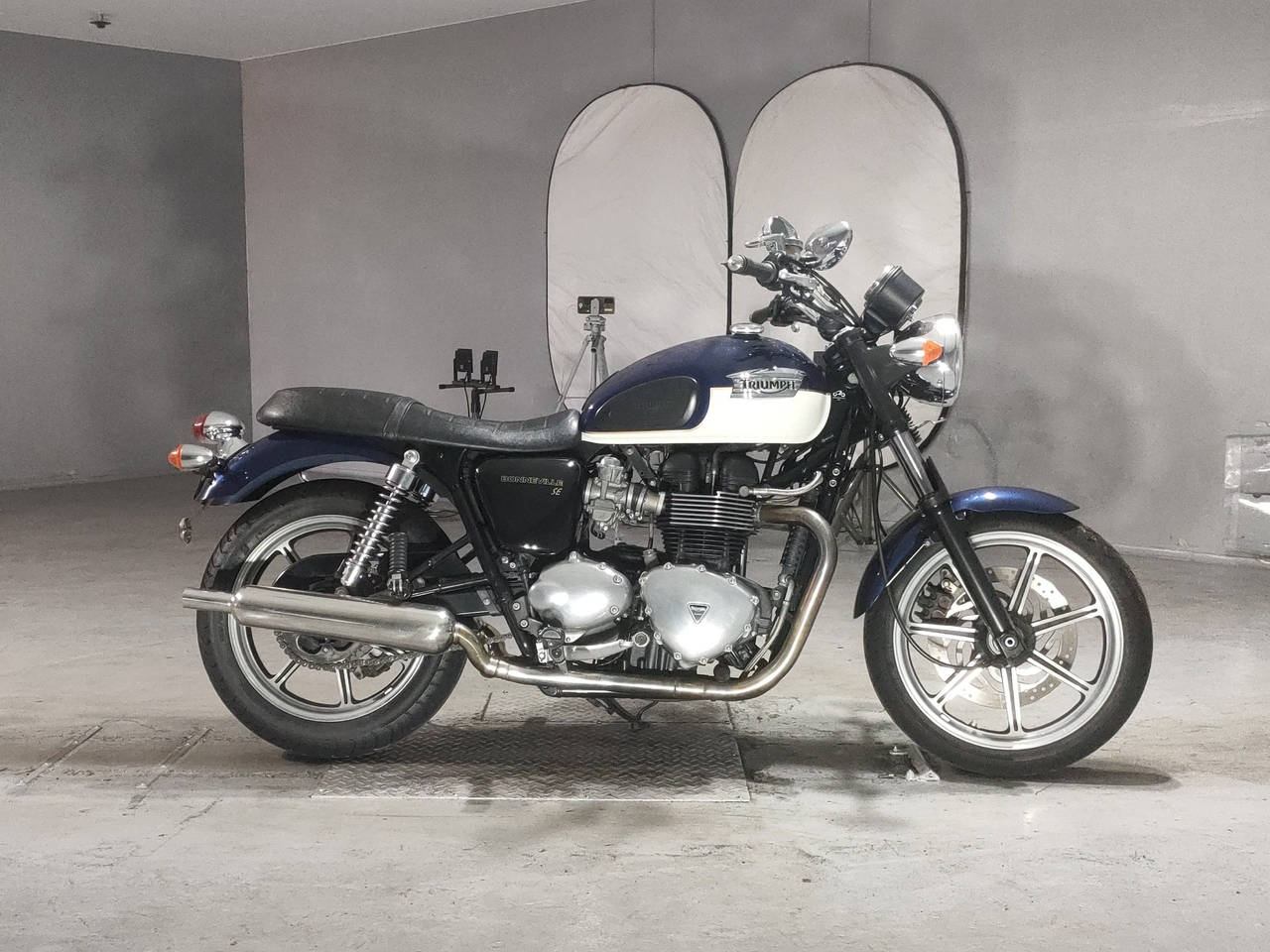 Triumph BONNEVILLE SE, zdjęcie 1