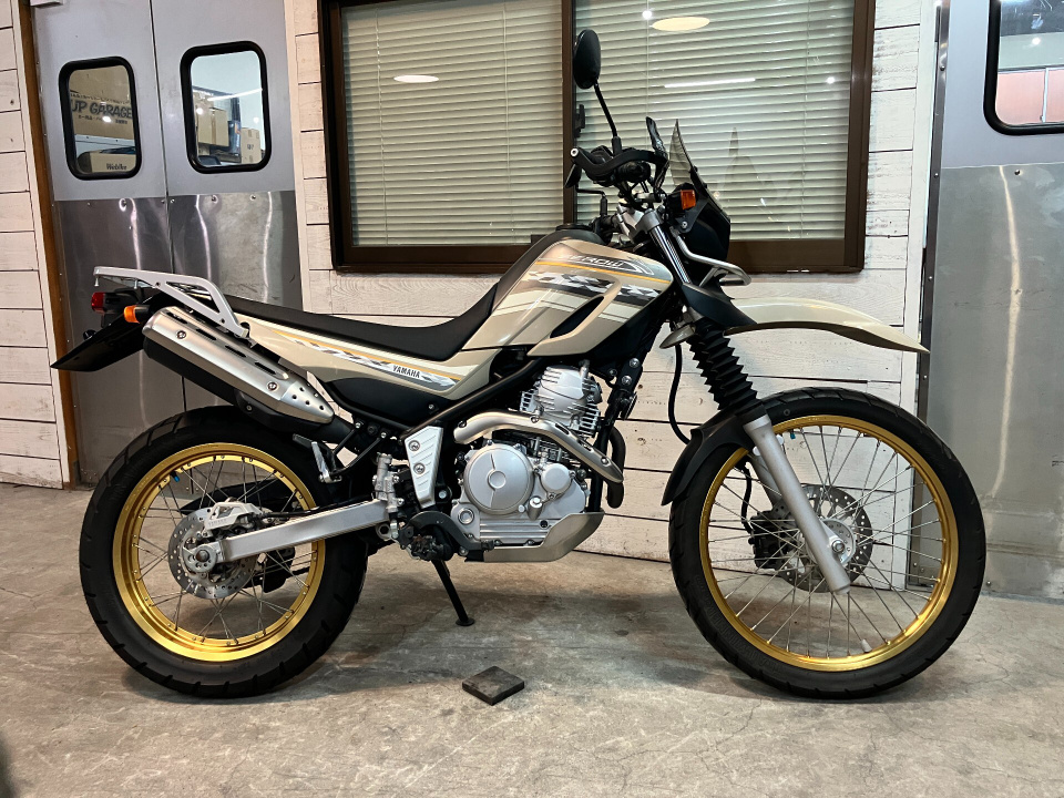 Yamaha SEROW XT250