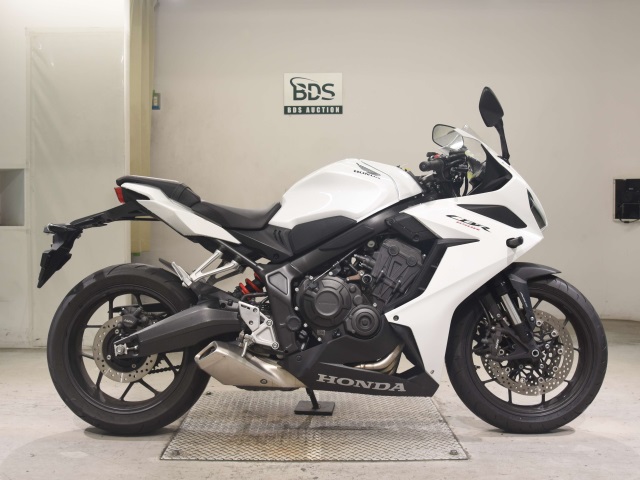 Honda CBR650R