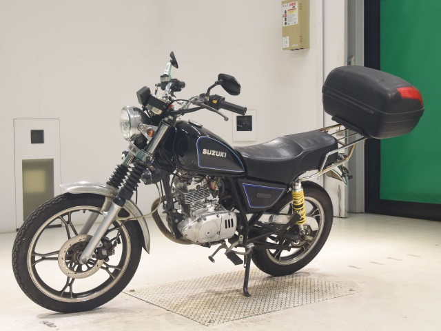 Suzuki GN125 — фото 4