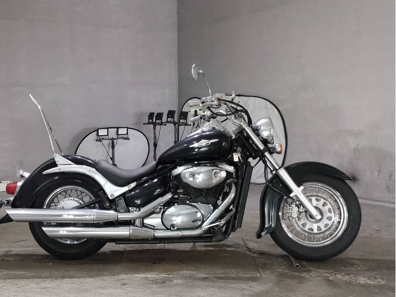 Suzuki INTRUDER 400 CLASSIC