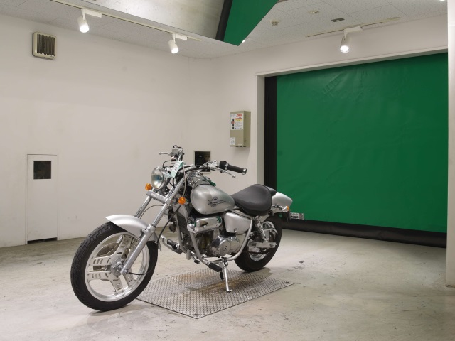 Honda MAGNA50 — фото 4