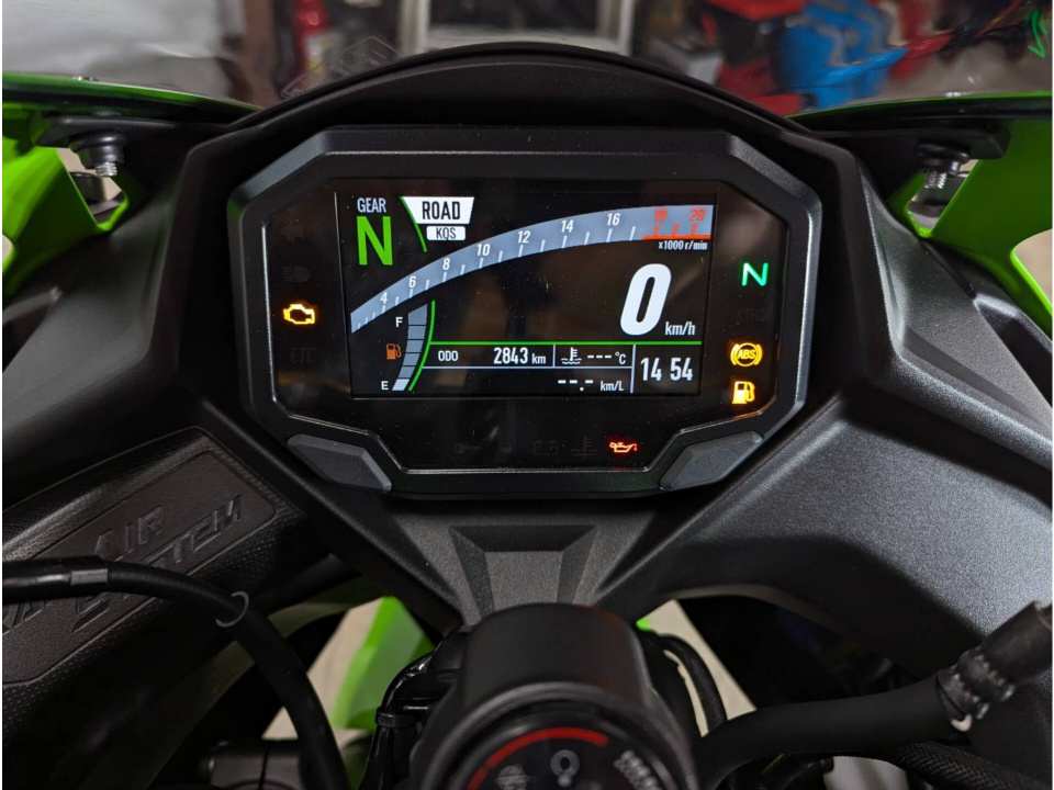 Kawasaki NINJA ZX-25R KRT — фото 3