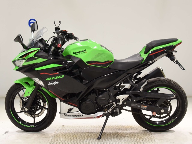 Kawasaki NINJA400 — фото 2