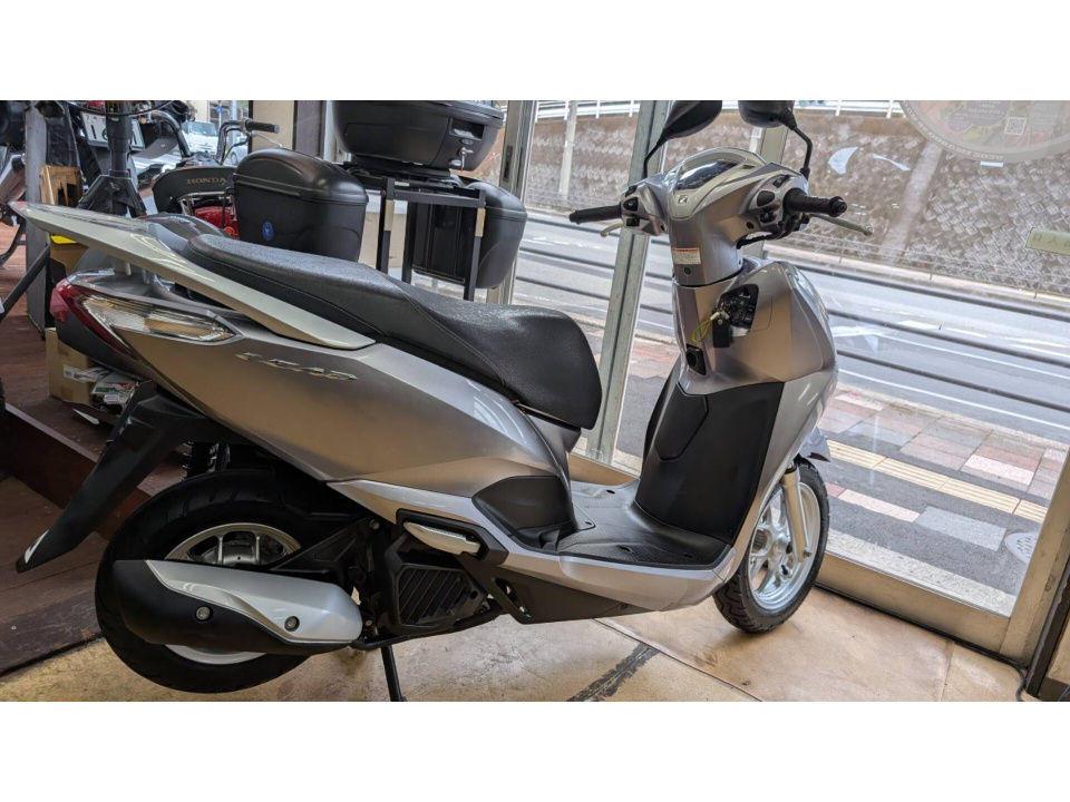 Honda LEAD125 — фото 10