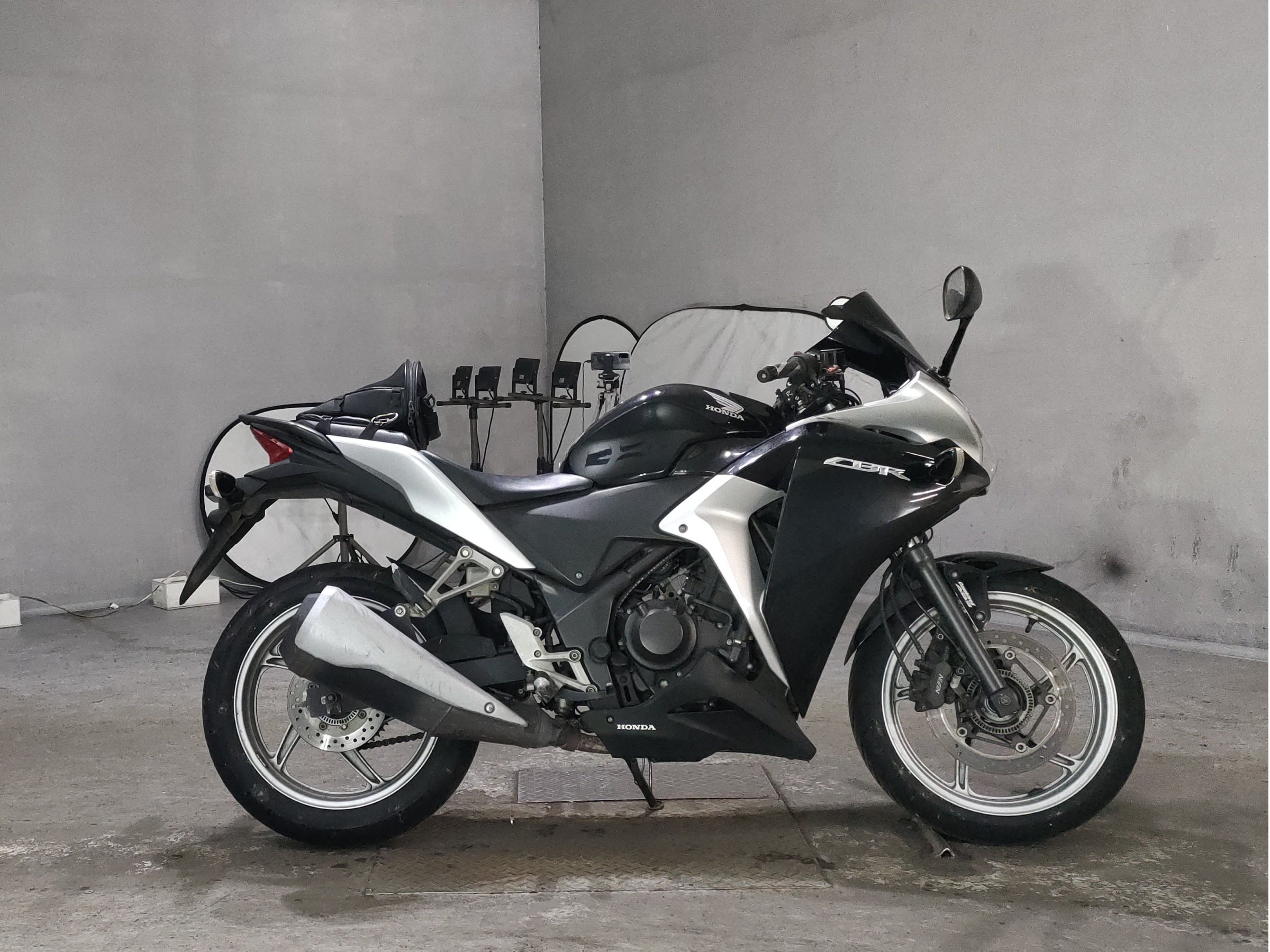 Honda CBR250R