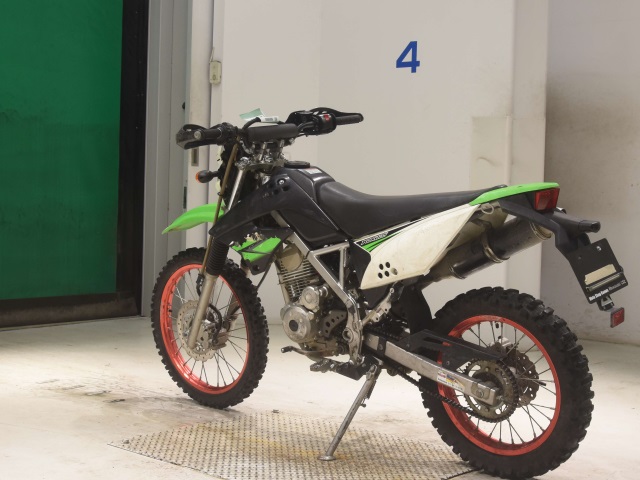 Kawasaki KLX125 — фото 6