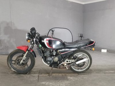 Yamaha RZ250 — фото 2