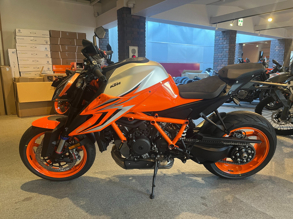 KTM 1290S-DUKER EVO — фото 2