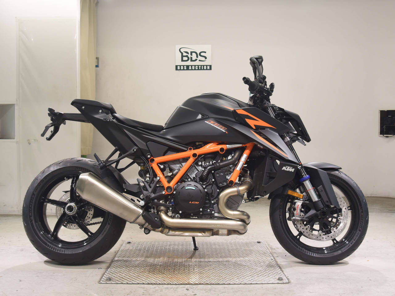 KTM 1390 SUPER DUKE R EVO
