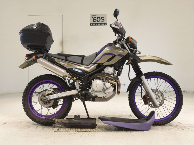Yamaha SEROW XT250