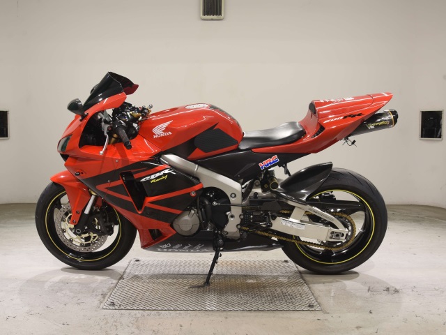 Honda CBR600RR — фото 2